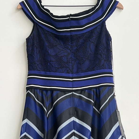 NWT TADASHI SHOJI ENNIS OFF-THE-SHOULDER STRIPED ORGANZA GOWN Dress Medium Blue - Picture 14 of 15